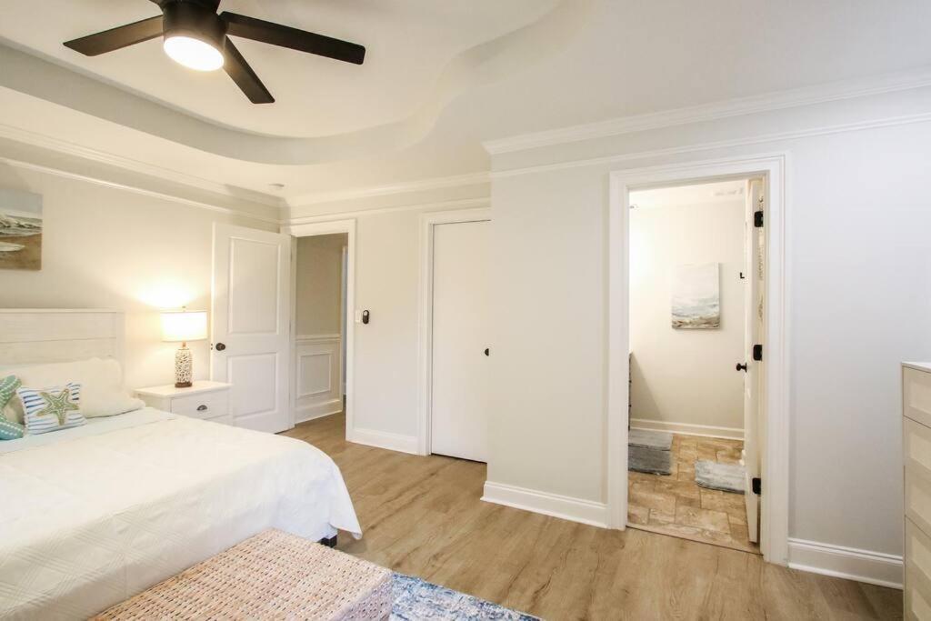 Apartmán The Pooler Playhouse Game And 6 Bedrooms Savannah