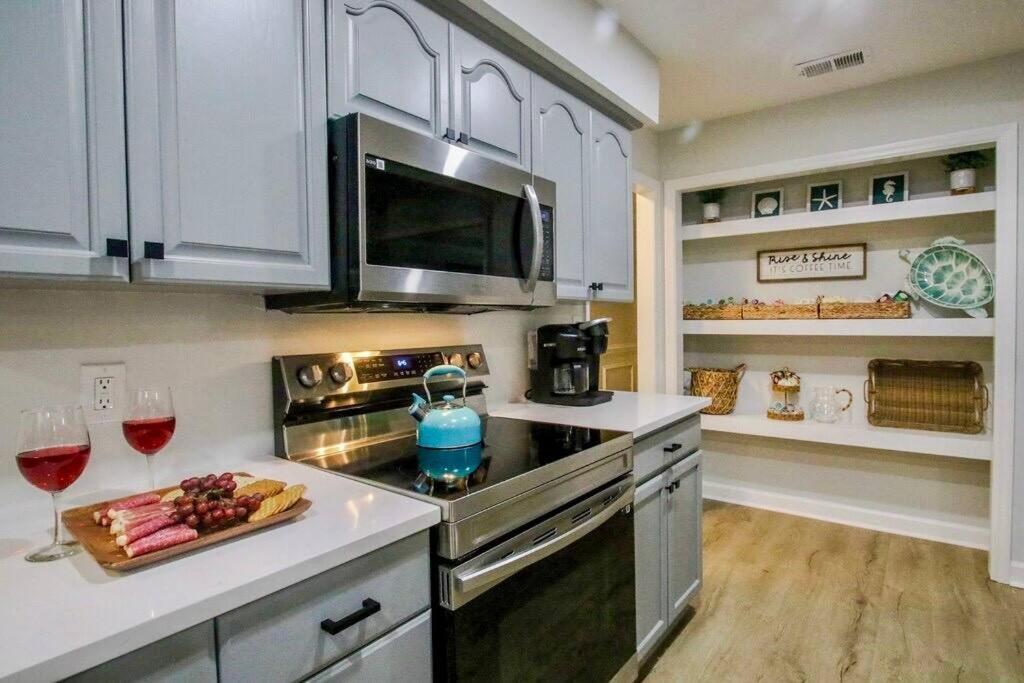 The Pooler Playhouse Game And 6 Bedrooms Apartmán Savannah