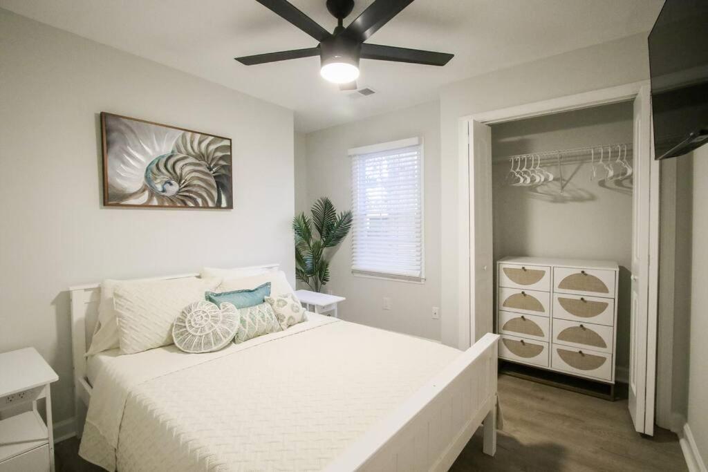 Apartmán The Pooler Playhouse Game And 6 Bedrooms Savannah
